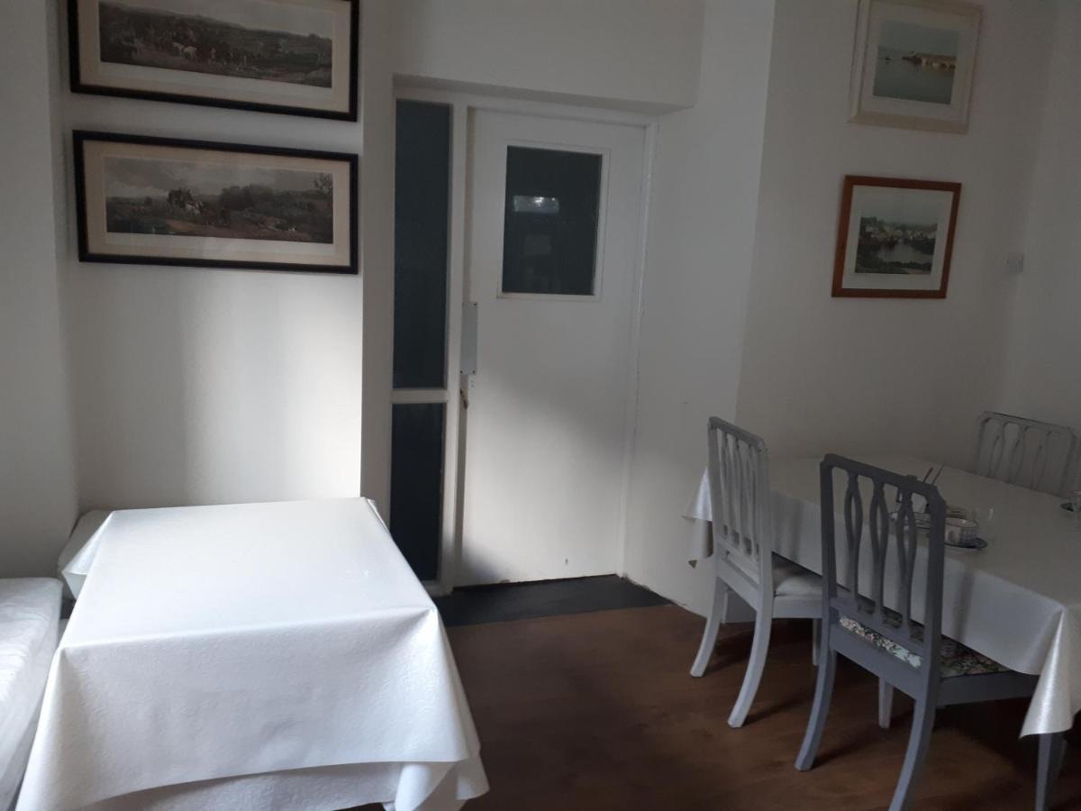 Halpins Town House Bed & Breakfast Wicklow Exterior photo